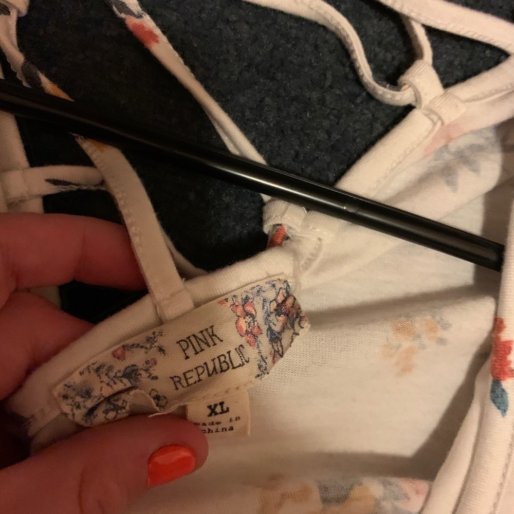 Pink Republic Top - Picture 4 of 4